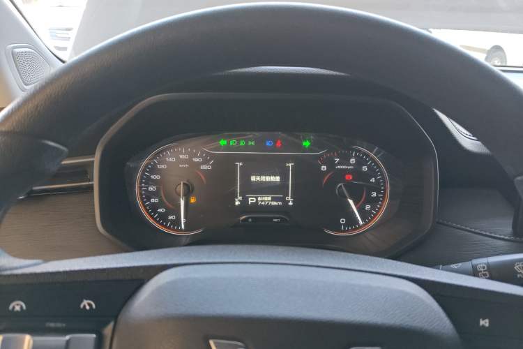Used Wuling Jiachen 2022 1.5T CVT Smart Luxury Version Instrument Cluster