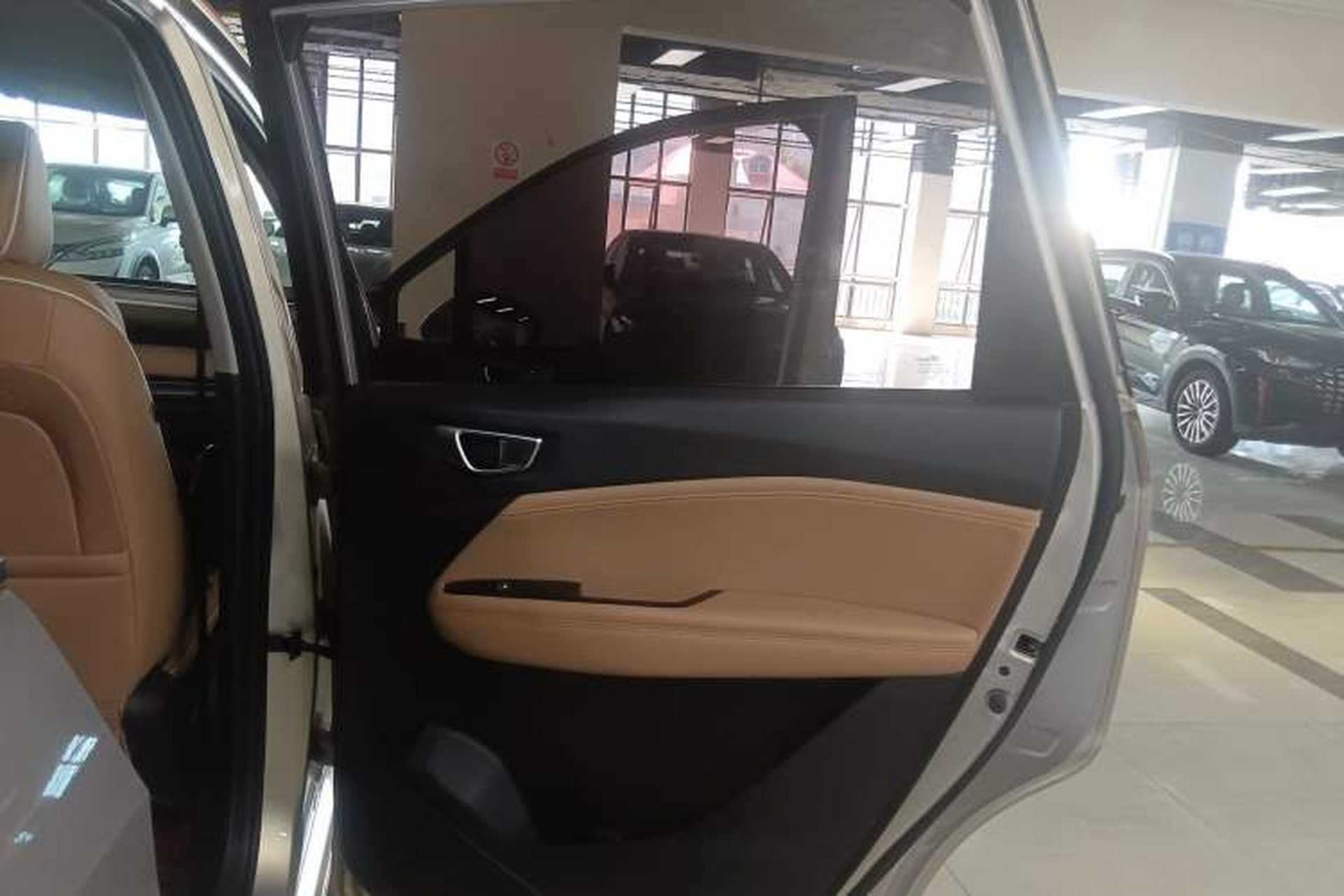 Used Wuling Jiachen 2022 1.5T CVT Deluxe Flagship Edition Interior 6