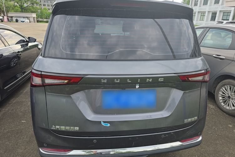 Used Wuling Jiachen 2022 1.5T Manual Light Enjoyment Dynamic Version Rear
