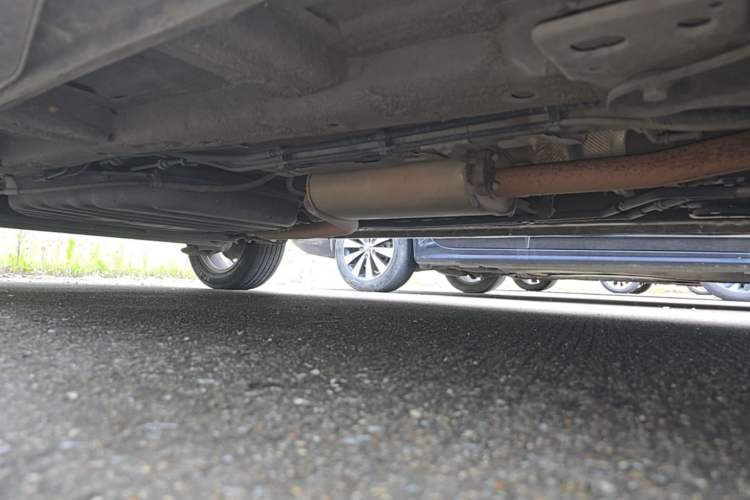 Used Wuling Jiachen 2022 1.5T Manual Light Enjoyment Dynamic Version Right Side Sill