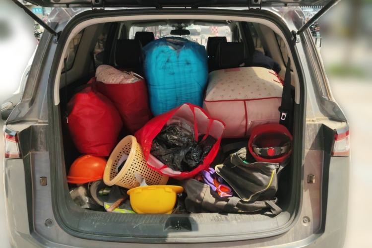 Used Wuling Jiachen 2022 1.5T CVT Deluxe Flagship Edition Trunk