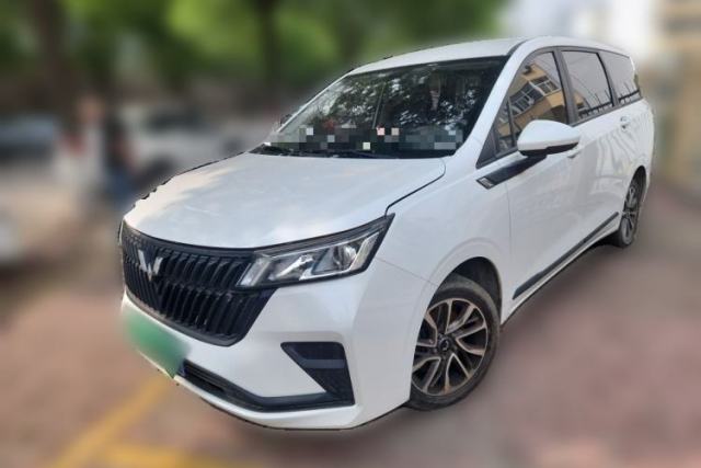 Used Wuling Jiachen 2022 1.5L Manual Light Comfort Edition