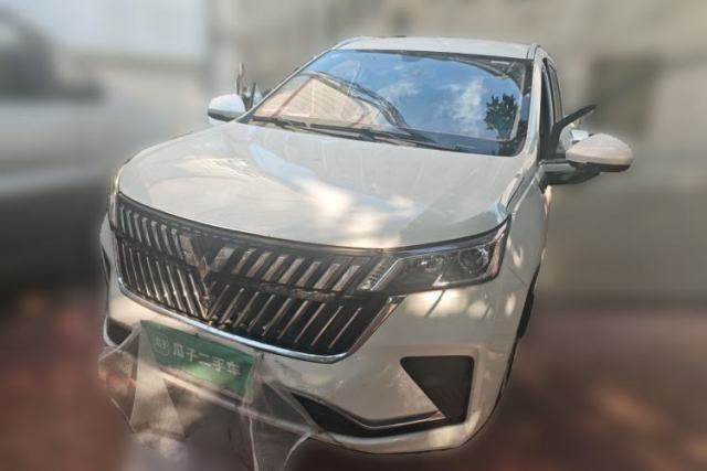 Used Wuling Jiachen 2022 1.5L Manual Light Comfort Edition