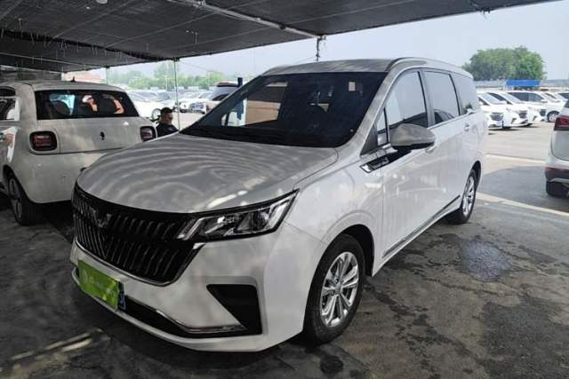 Used Wuling Jiachen 2022 1.5T Manual Light Enjoyment Dynamic Version