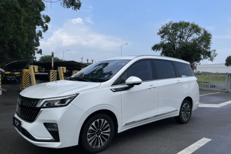 Used Wuling Jiachen 2022 1.5T CVT Deluxe Flagship Edition Guazi used car, China used car export, Used car for sale, Used  cars, Cheapest cars for sale