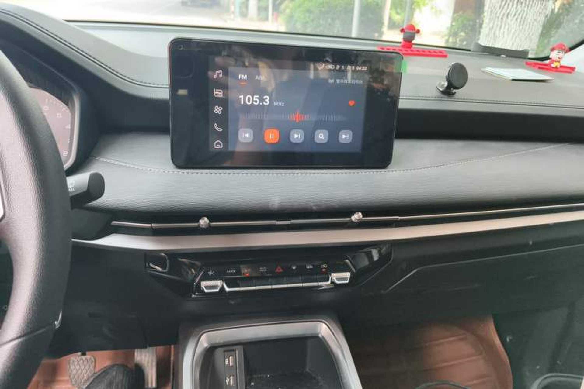 Used Wuling Jiachen 2022 1.5T Manual Comfort & Dynamic Version Audio And AC Panel