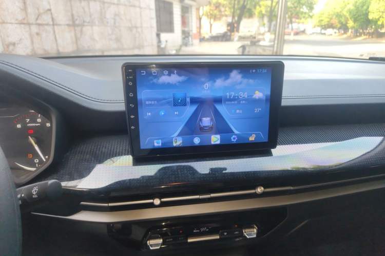 Used Wuling Jiachen 2022 1.5L Manual Enjoyment Elite Model Audio And AC Panel