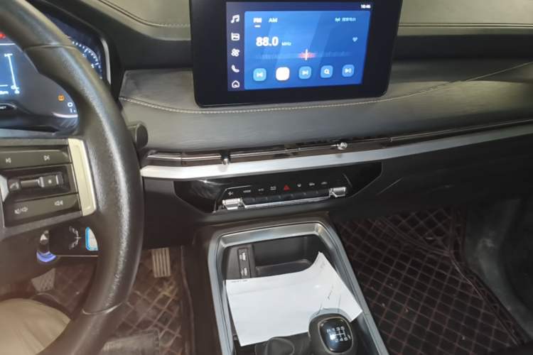 Used Wuling Jiachen 2022 1.5T Manual Comfort & Dynamic Version Audio And AC Panel