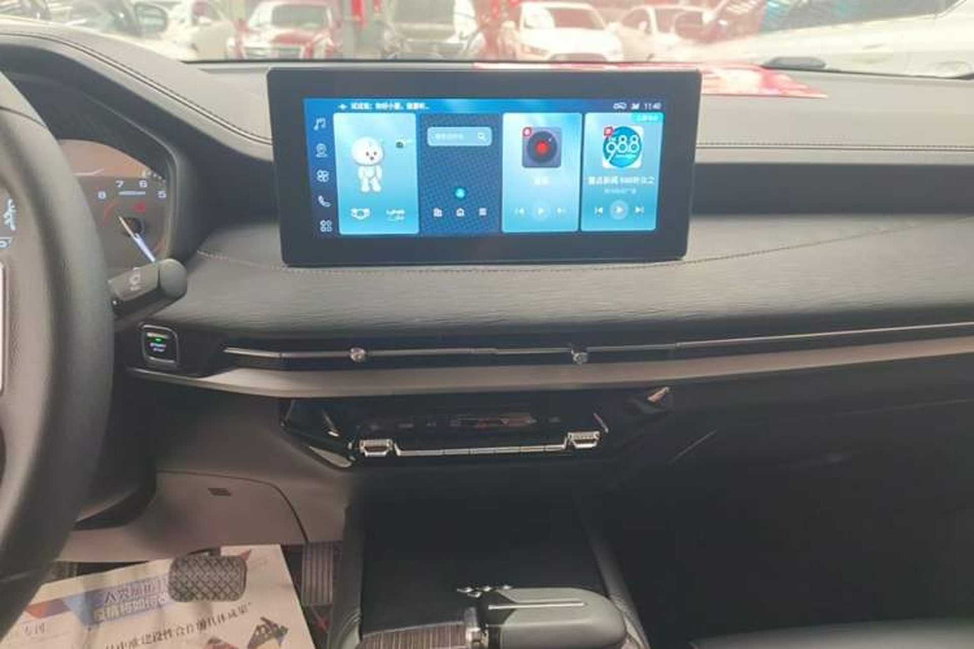 Used Wuling Jiachen 2022 1.5T CVT Smart Luxury Version Audio And AC Panel