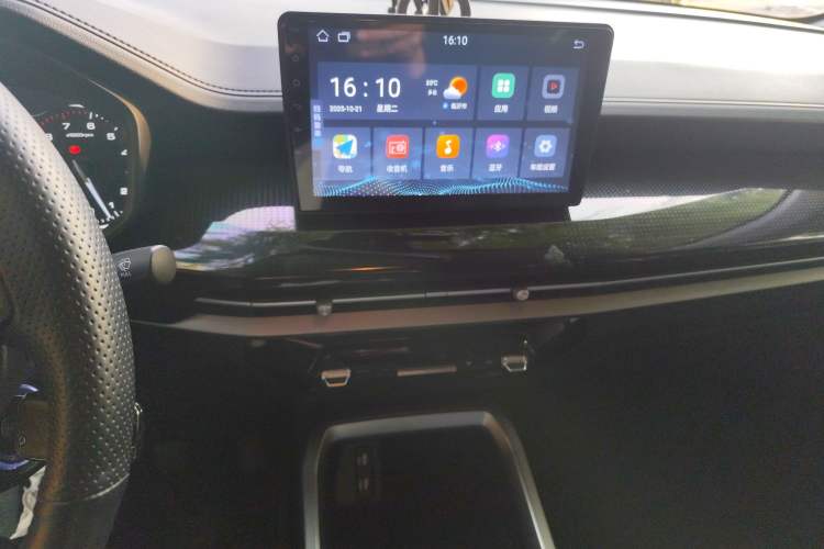 Used Wuling Jiachen 2022 1.5L Manual Enjoyment Elite Model Audio And AC Panel