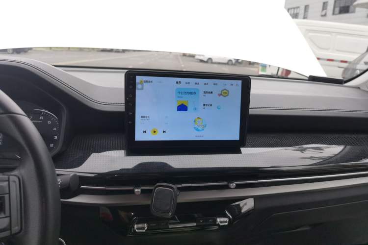 Used Wuling Jiachen 2022 1.5L Manual Enjoyment Elite Model Audio And AC Panel