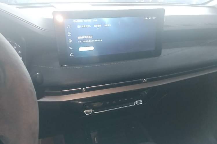 Used Wuling Jiachen 2022 1.5T CVT Smart Luxury Version Audio And AC Panel