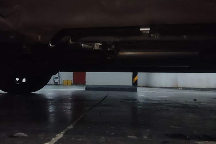 Used Wuling Jiachen 2022 1.5T CVT Deluxe Flagship Edition Chassis Front Left