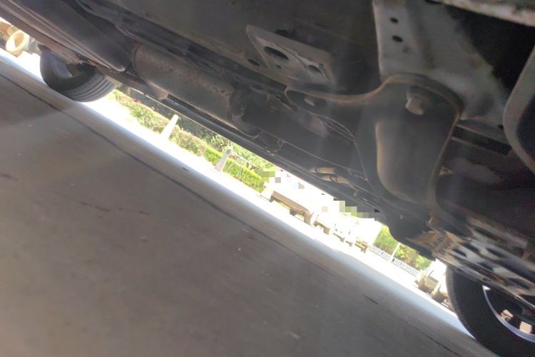 Used Wuling Jiachen 2022 1.5T CVT Deluxe Flagship Edition Chassis Front Right