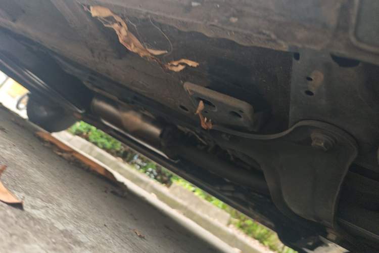 Used Wuling Jiachen 2022 1.5T CVT Deluxe Flagship Edition Chassis Front Right