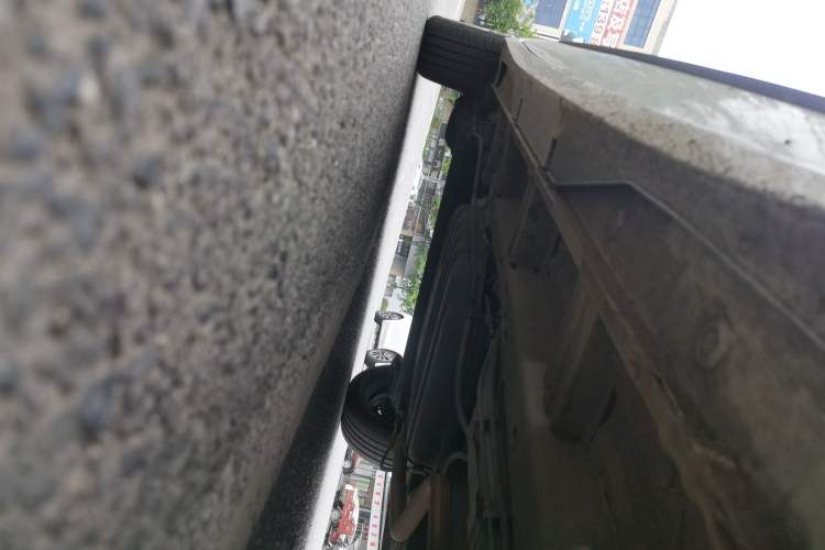Used Wuling Jiachen 2022 1.5L Manual Enjoyment Elite Model Chassis Front Right