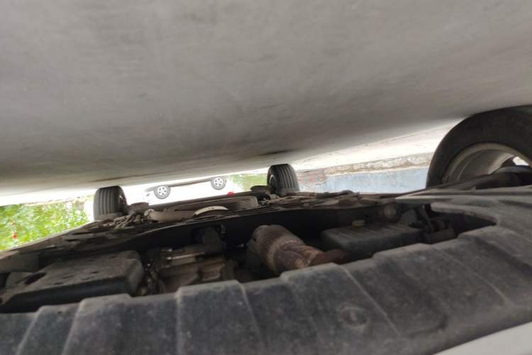 Used Wuling Jiachen 2022 1.5T CVT Smart Luxury Version Chassis Front