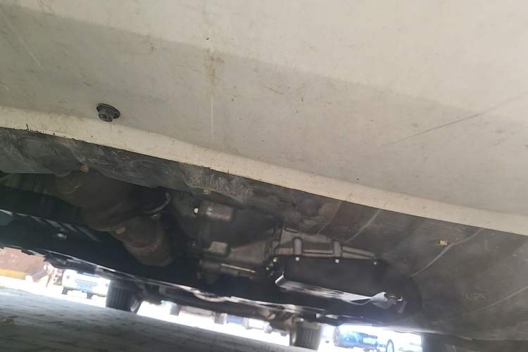 Used Wuling Jiachen 2022 1.5T CVT Smart Luxury Version Chassis Front