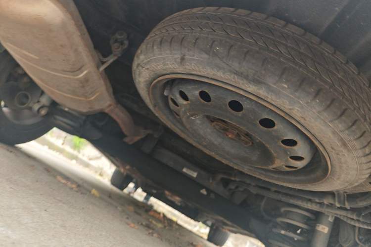 Used Wuling Jiachen 2022 1.5T CVT Deluxe Flagship Edition Chassis Rear