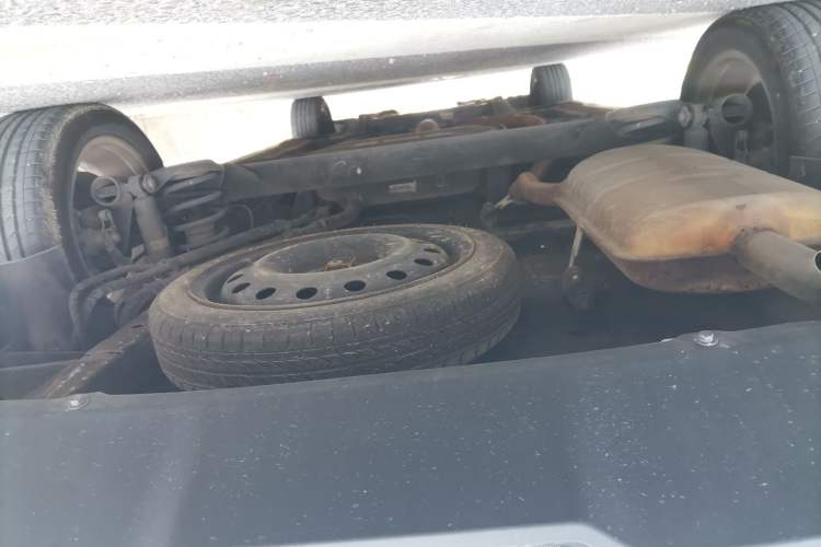Used Wuling Jiachen 2022 1.5L Manual Comfort Edition Chassis Rear