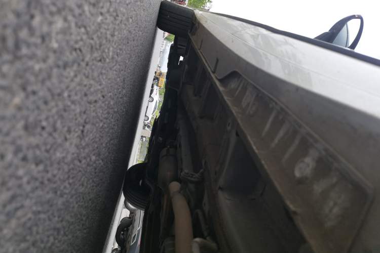 Used Wuling Jiachen 2022 1.5L Manual Enjoyment Elite Model Chassis Rear Left