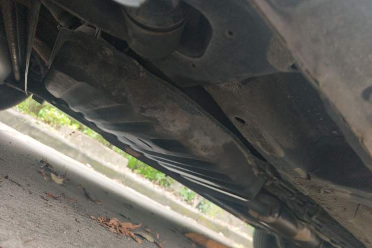Used Wuling Jiachen 2022 1.5T CVT Deluxe Flagship Edition Chassis Rear Right