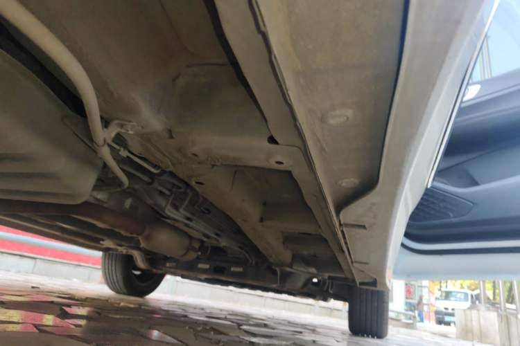 Used Wuling Jiachen 2022 1.5L Manual Enjoyment Elite Model Chassis Rear Right