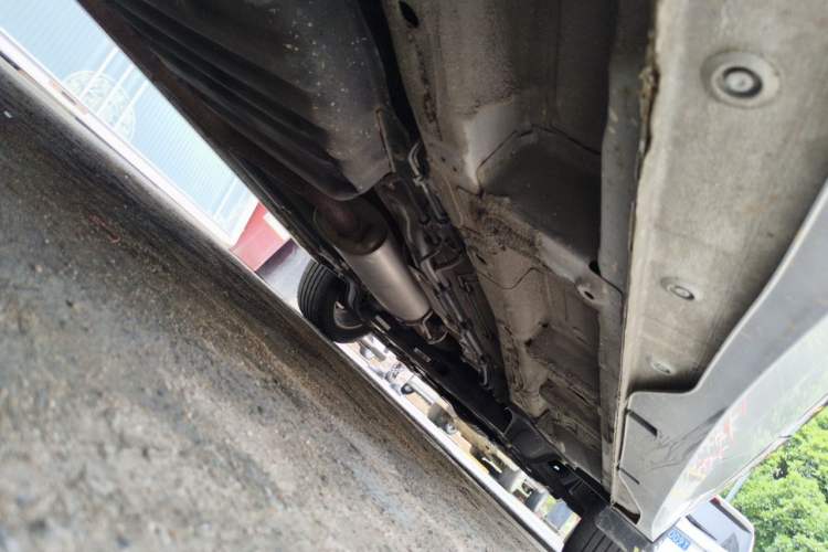 Used Wuling Jiachen 2022 1.5T CVT Smart Luxury Version Chassis Rear Right