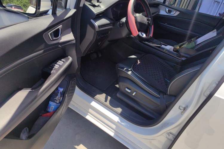 Used Wuling Jiachen 2022 1.5T CVT Deluxe Flagship Edition Driver Seat