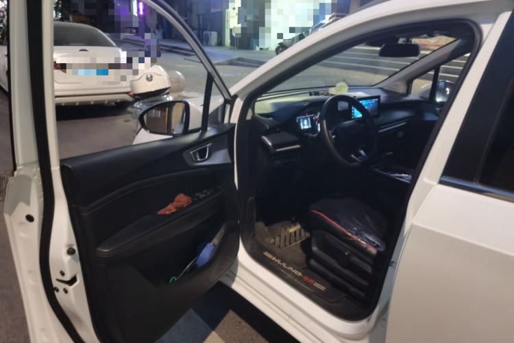 Used Wuling Jiachen 2022 1.5T CVT Smart Luxury Version Driver Seat