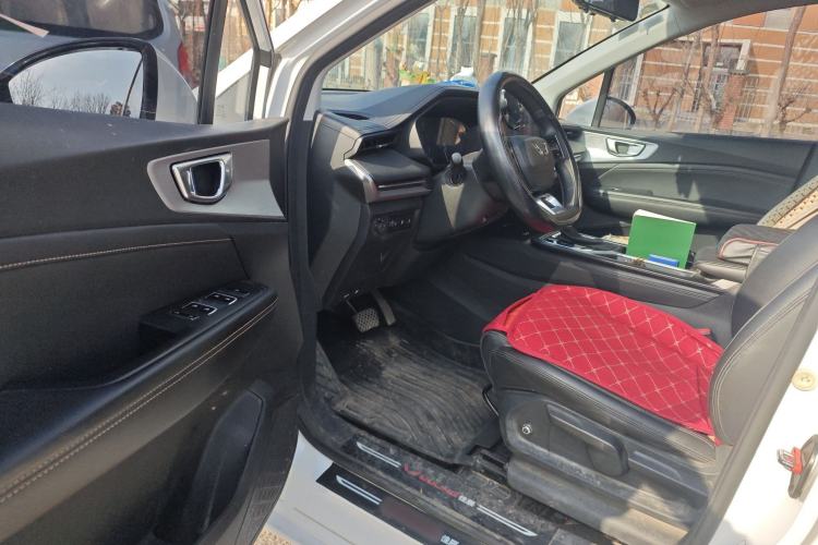 Used Wuling Jiachen 2022 1.5T CVT Smart Luxury Version Driver Seat