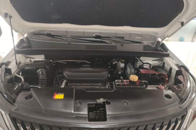 Used Wuling Jiachen 2022 1.5T CVT Smart Luxury Version Engine Bay