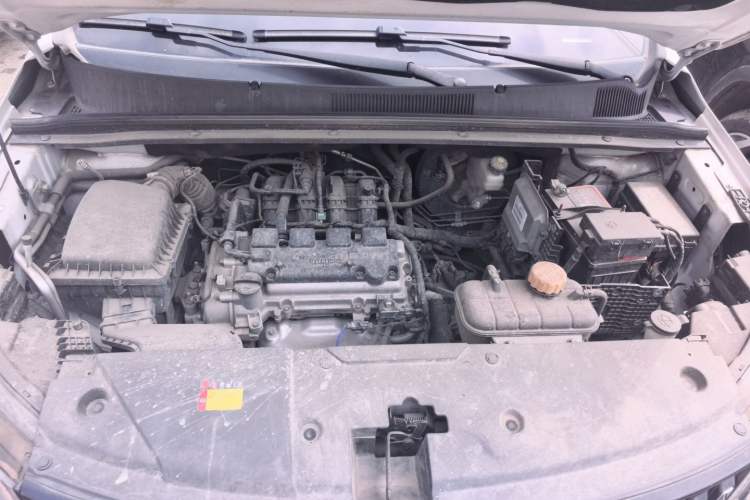 Used Wuling Jiachen 2022 1.5L Manual Light Comfort Edition Engine Bay