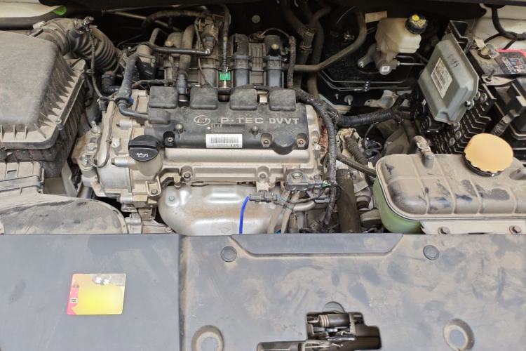 Used Wuling Jiachen 2022 1.5L Manual Enjoyment Elite Model Engine Bay
