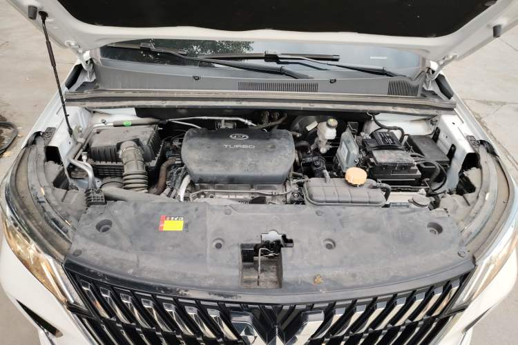 Used Wuling Jiachen 2022 1.5T CVT Smart Luxury Version Engine Bay
