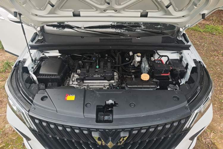 Used Wuling Jiachen 2022 1.5L Manual Enjoyment Elite Model Engine Bay