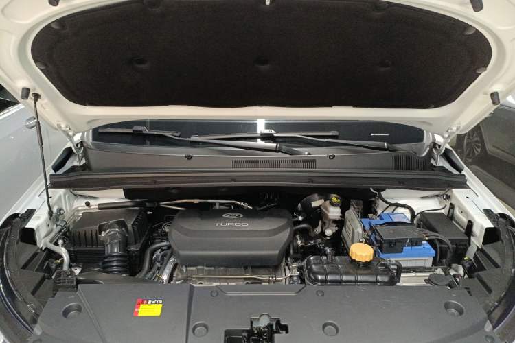 Used Wuling Jiachen 2022 1.5T CVT Deluxe Flagship Edition Engine Bay