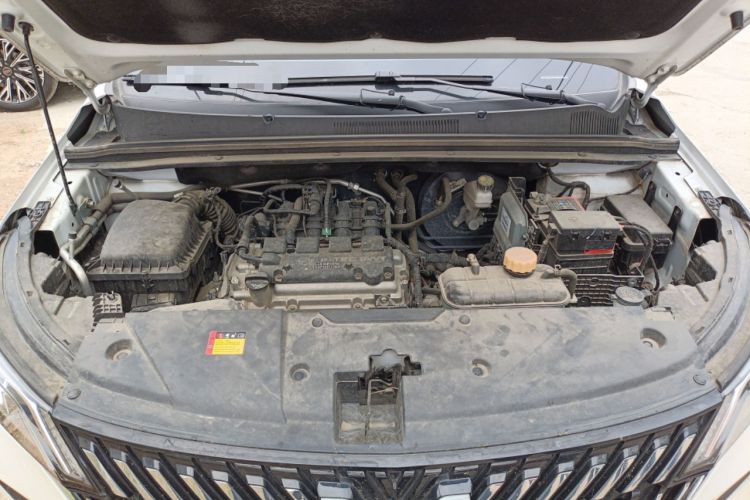 Used Wuling Jiachen 2022 1.5L Manual Light Comfort Edition Engine Bay