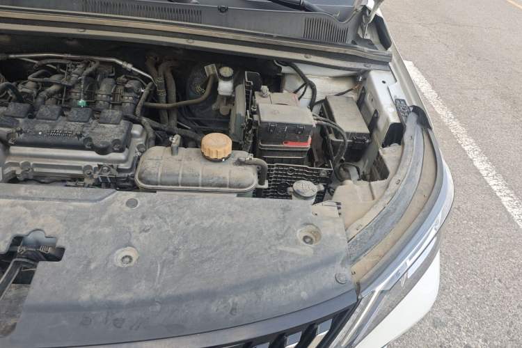 Used Wuling Jiachen 2022 1.5L Manual Comfort Edition Engine Bay Left