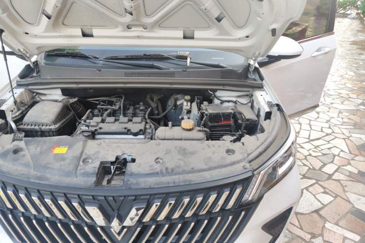 Used Wuling Jiachen 2022 1.5L Manual Enjoyment Elite Model Engine Bay Left