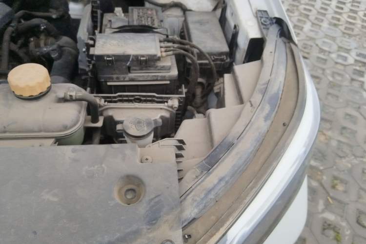 Used Wuling Jiachen 2022 1.5T CVT Deluxe Flagship Edition Engine Bay Left