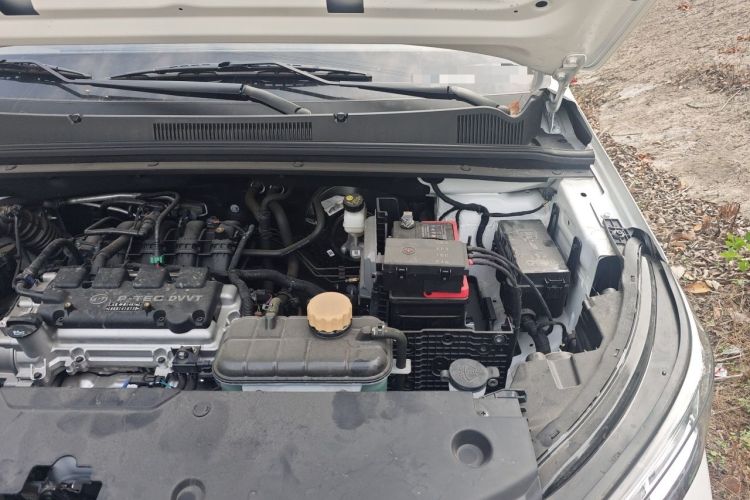 Used Wuling Jiachen 2022 1.5L Manual Enjoyment Elite Model Engine Bay Left
