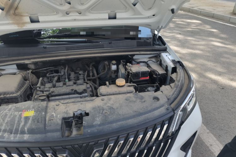 Used Wuling Jiachen 2022 1.5L Manual Enjoyment Elite Model Engine Bay Left