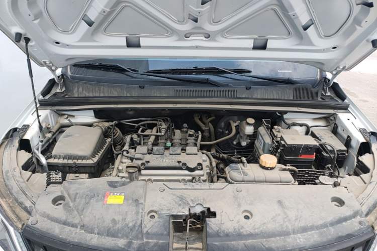 Used Wuling Jiachen 2022 1.5L Manual Enjoyment Elite Model Engine Bay
