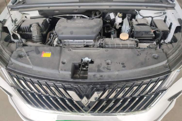 Used Wuling Jiachen 2022 1.5T CVT Smart Luxury Version Engine Bay