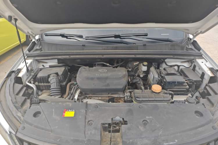 Used Wuling Jiachen 2022 1.5T CVT Deluxe Flagship Edition Engine Bay
