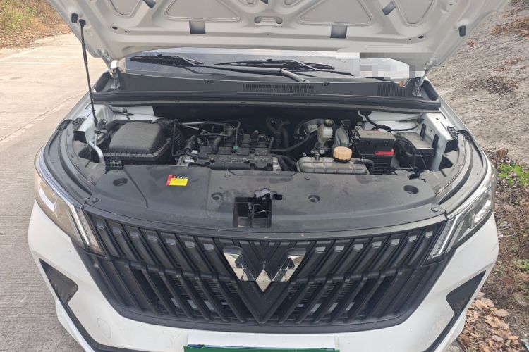 Used Wuling Jiachen 2022 1.5L Manual Enjoyment Elite Model Engine Bay
