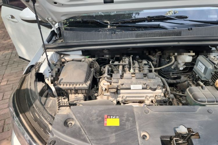 Used Wuling Jiachen 2022 1.5L Manual Light Comfort Edition Engine Bay Right