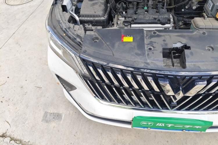 Used Wuling Jiachen 2022 1.5L Manual Comfort Edition Engine Bay Right