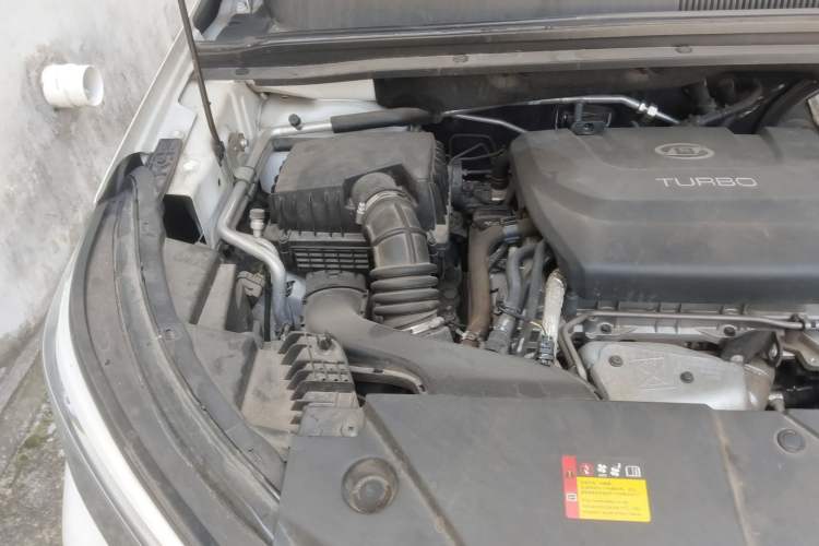 Used Wuling Jiachen 2022 1.5T CVT Deluxe Flagship Edition Engine Bay Right